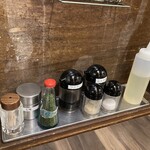 月島もんじゃ わらしべ  - 卓上調味料