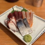 個室で味わう博多もつ鍋と手打ち焼き鳥 呑兵衛 - 