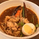 イエロースパイス - 骨なしチキンスープカレー