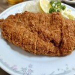 日進食堂 本店 - でかい！チキンカツ