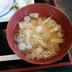 レストランメイプル - 味噌汁【2014-10】