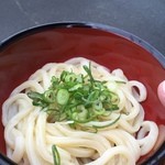 岡崎製麺所 - 出来たてピッカピカの麺♪