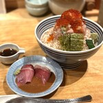 日本橋海鮮丼 つじ半 ミッドタウン店 - 