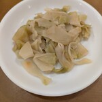 餃子専門店 祥雲 - ザーサイもあっさりして美味い!