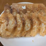 餃子専門店 祥雲 - 羽根〜