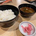 まるは食堂旅館 - 