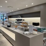 VIP Lounge Angelo D’Arrigo - 簡素だが十分なパーネ