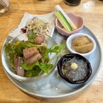 フィッシュ オン ディッシュ ロリー - 