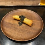 齋華 - とうもろこしの春巻き　ベルーガキャビア添え
