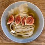 手打ちうどん 上を向いて - 狭間無花果のひやかけ