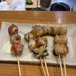 石垣島 炭火焼牛串&ホルモン ふじた - 