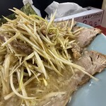 ラーメンショップ　 - 料理写真:Wネギチャーシュー麺（UP）
