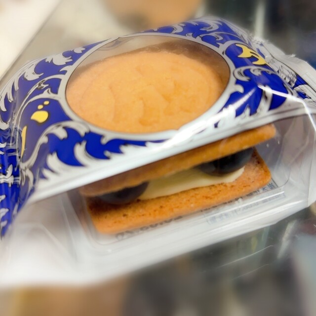 六花亭 イオンモール釧路昭和店 - 新富士（洋菓子）