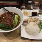 麻辣担々麺 堂島 - 