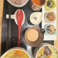 ヒル薬膳粥・ヨル貝料理カイノクチ - 