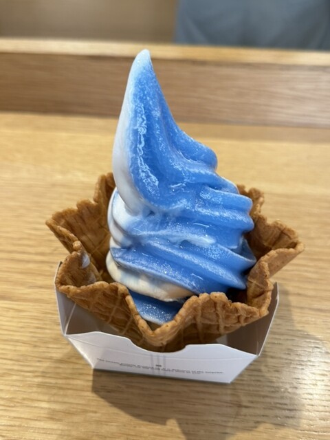 ローソンカフェ 大阪・関西万博店 - 夢洲/サンドイッチ | 食べログ