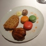 ラ・トルテュ - プチフール