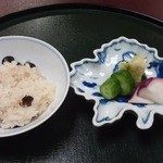 料亭 二蝶 - 黒豆おこわ