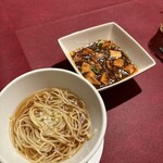 ジョーズ シャンハイ ニューヨーク - 汁麺と麻婆豆腐