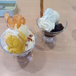 ジョイフル - 手前・お芋のなごみ和パフェ、奥コーヒーゼリー