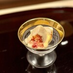 多仁本 - お口直し的に、無花果の胡麻だれ。
      甘いし、胡麻がいい香りだし、これまた絶品〜♪