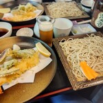 深大寺そば「きよし」 - サクサクの天ぷらに喉越しのよいお蕎麦