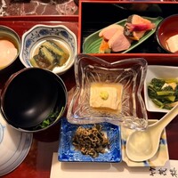 京懐石 美濃吉 竹茂楼 ホテル阪急インターナショナル店 - 