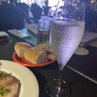 grigio la tavola - 