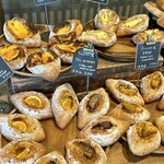 R Baker うめきたグリーンプレイス店 - 