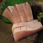 魚屋ひでぞう - 寒ブリのお造り