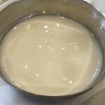 インド料理 パリワル - ほんのり甘いヨーグルト