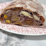 ラトリエ ドゥ プレジール - パン　オ　フリュイルージュ　2022断面