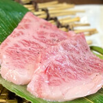 炭火焼肉 にく式 すすきの店 - 