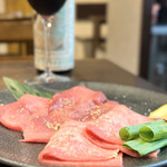 炭火焼肉 にく式 - 