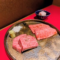 和牛とタン 焼肉 とみ 新橋本店 - 