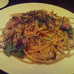 does - きのこと（ベーコンorあさり）の具を選べる和風パスタ（780円）