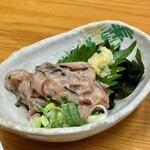 四ツ木製麺所 - 初めて頼んだけどウマっ！イカのなめろう