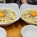 四ツ木製麺所 - タマゴのせました〜