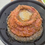 精肉店直営ローストビーフ丼 やまと - 