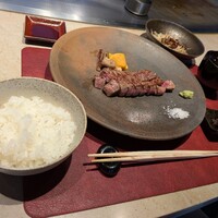 ニュー松坂 - 