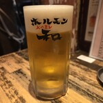 ホルモン和 - 生ビール（590円）