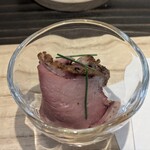 関西パビリオン 和歌山ゾーン - 紀州鴨を使った料理
      鴨と果実の王道ペアリング。鴨の餌も和歌山産で地産地消を意識されているとのこと。