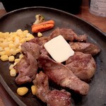 ハンバーグ&ステーキ WAZN - 切り落としステーキ150g