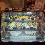 cafe shizukawa - ケーキのショーケース