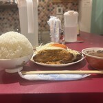 ミートくんの間借り食堂 - 