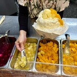 琉冰 - めっちゃ大きいでしょ⁉︎惜しみなく南国フルーツをたっぷり乗せてくれます♪