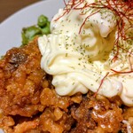地鶏と網焼き 個室居酒屋 鶏匠 - 自家製タルタルチキン南蛮アップ