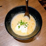 地鶏と網焼き 個室居酒屋 鶏匠 - 板長の鶏そば(小)