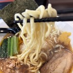 海老そば まるは - 麺リフトアップ