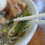 くまもとらーめん ブッダガヤ - ブッタガヤの具(茎ワカメ)